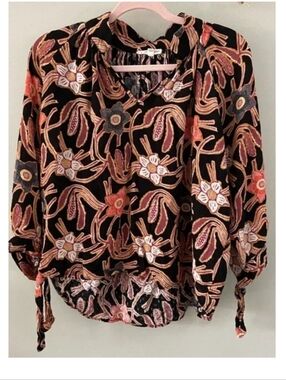 Christian Siriano Anila Floral Print Rayon Top with Pink and Cream Accents L